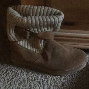 Brand new Skechers boots